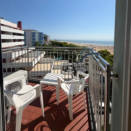 Bilocale Vista Mare 21 *